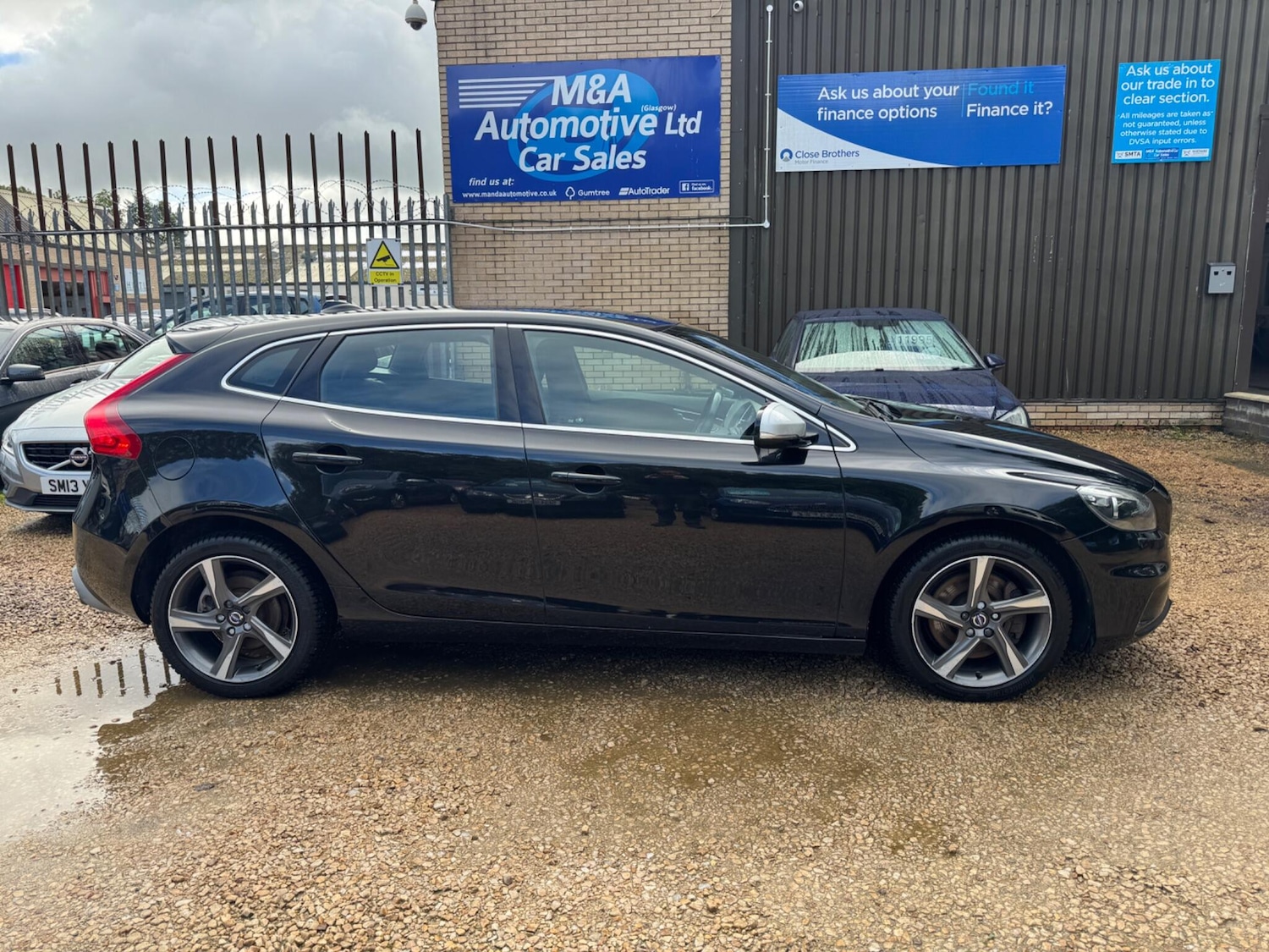 Used Volvo V40 2015 for sale - 76013681: Photo 5