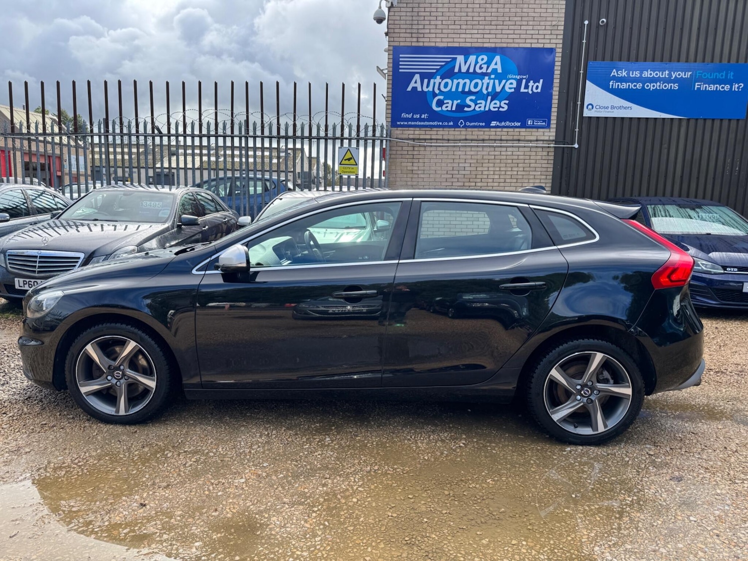 Used Volvo V40 2015 for sale - 76013681: Photo 6