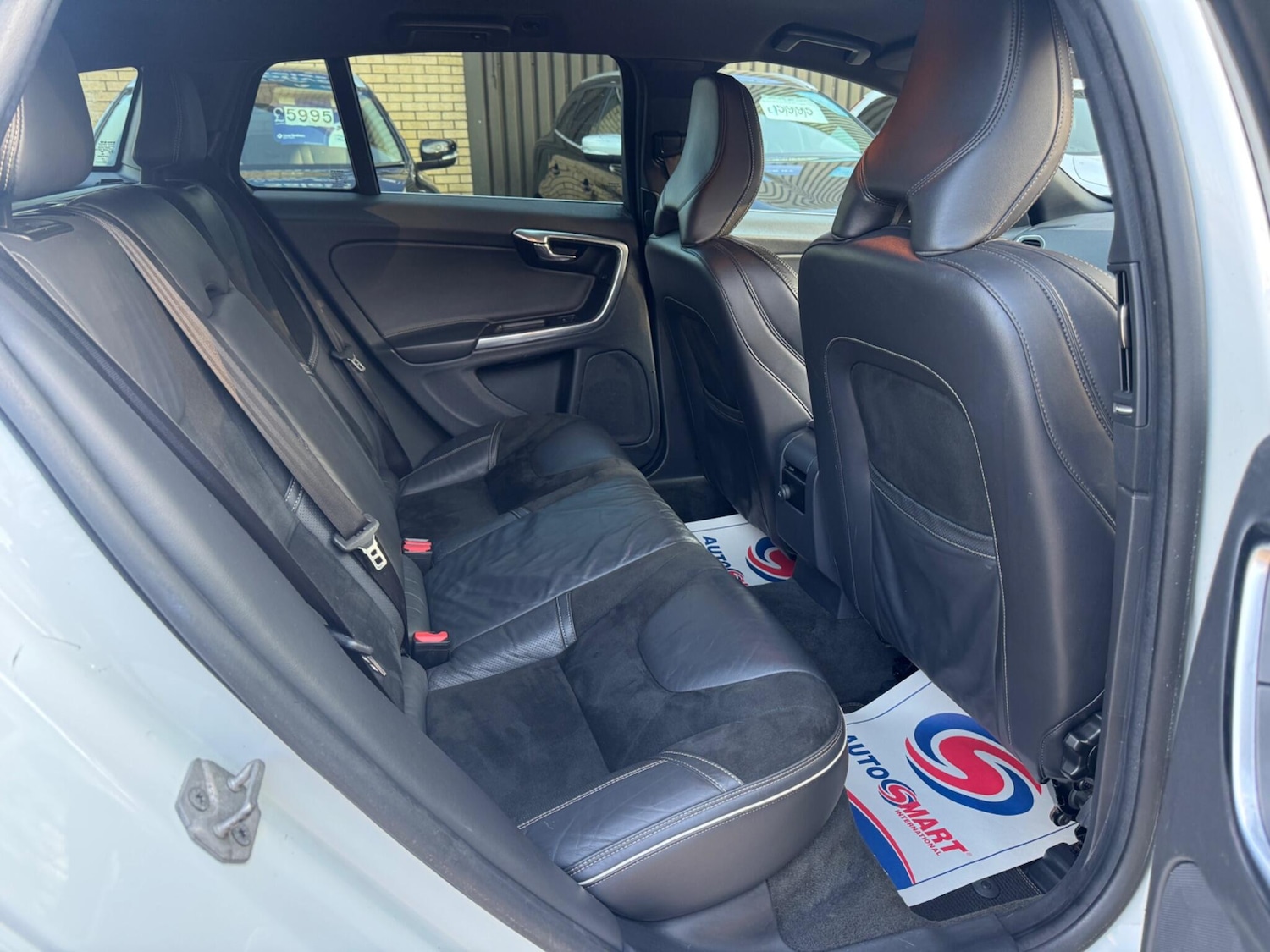 Used Volvo V60 for sale - 77977643: Photo 13