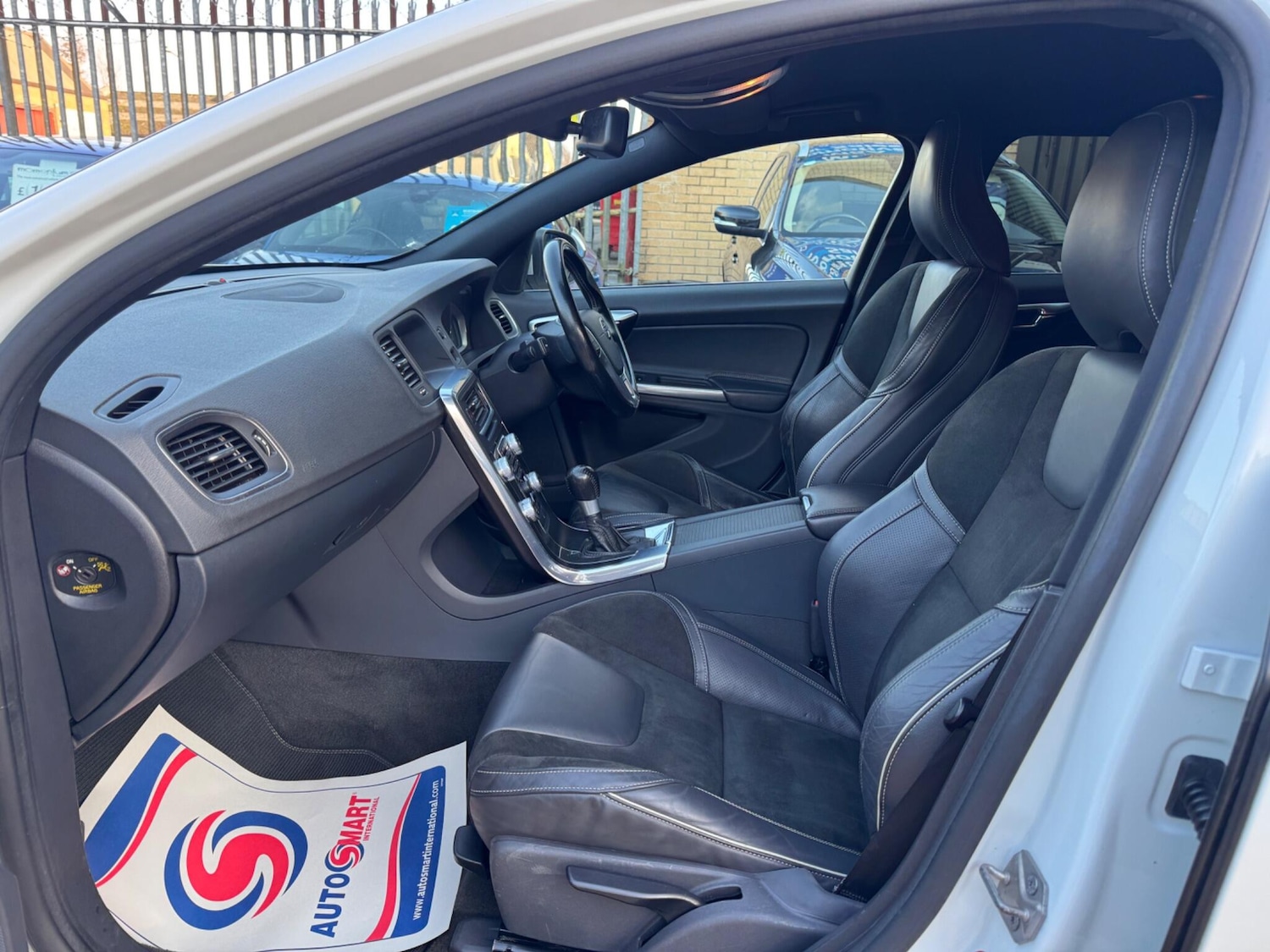 Used Volvo V60 for sale - 77977643: Photo 14