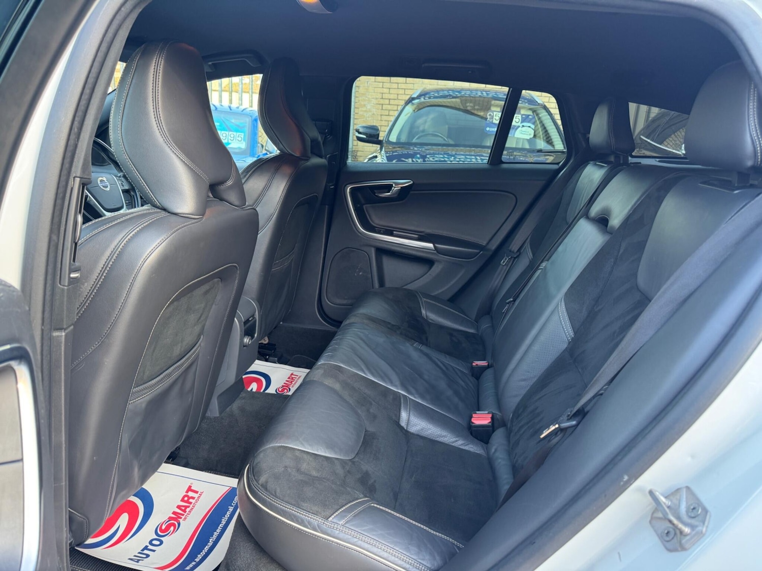 Used Volvo V60 for sale - 77977643: Photo 17