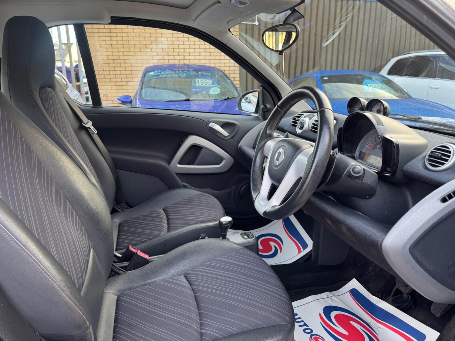 Used smart fortwo 2011 for sale - 77163334: Photo 14