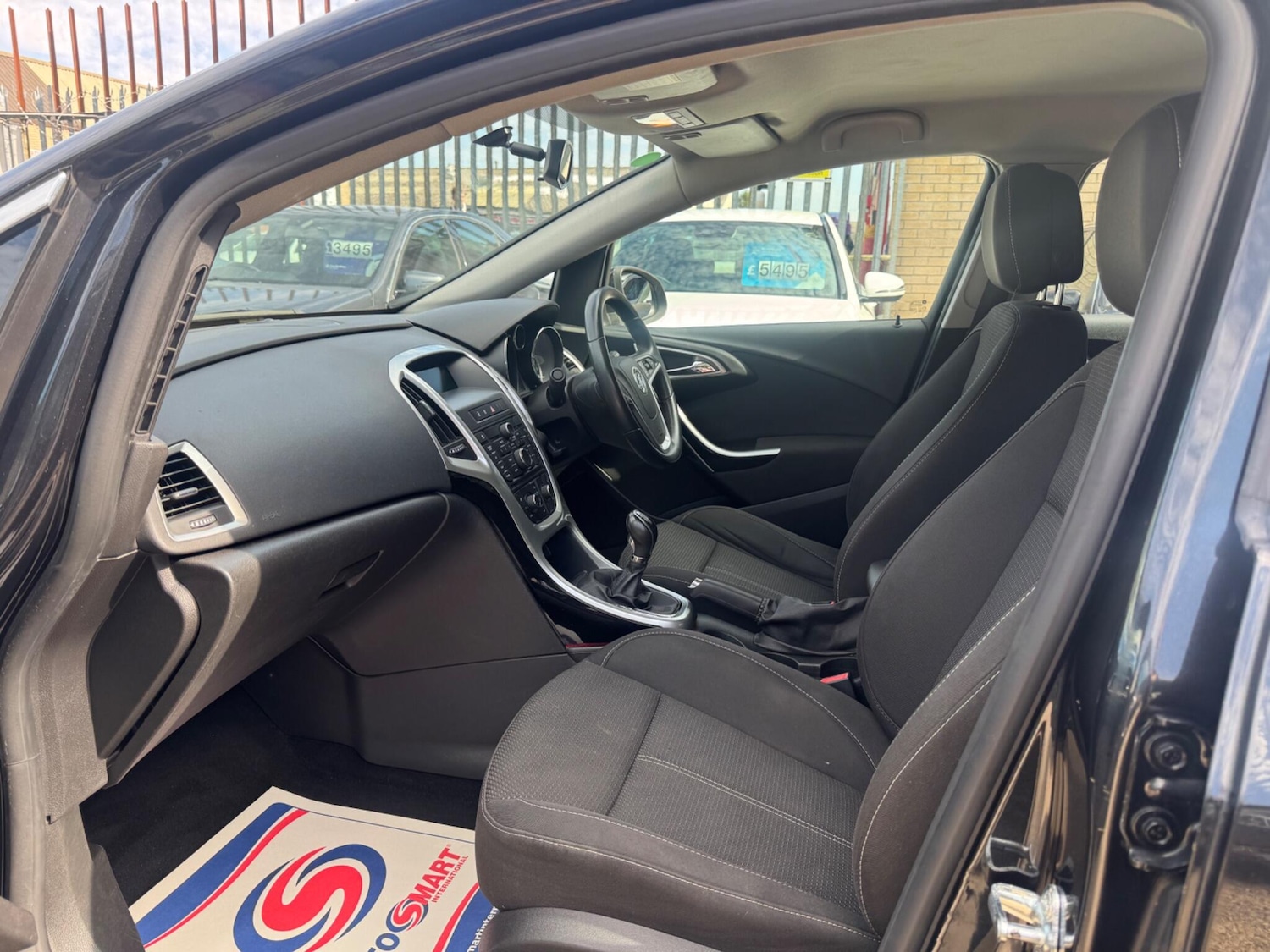 Used Vauxhall Astra 2013 for sale - 75623819: Photo 11