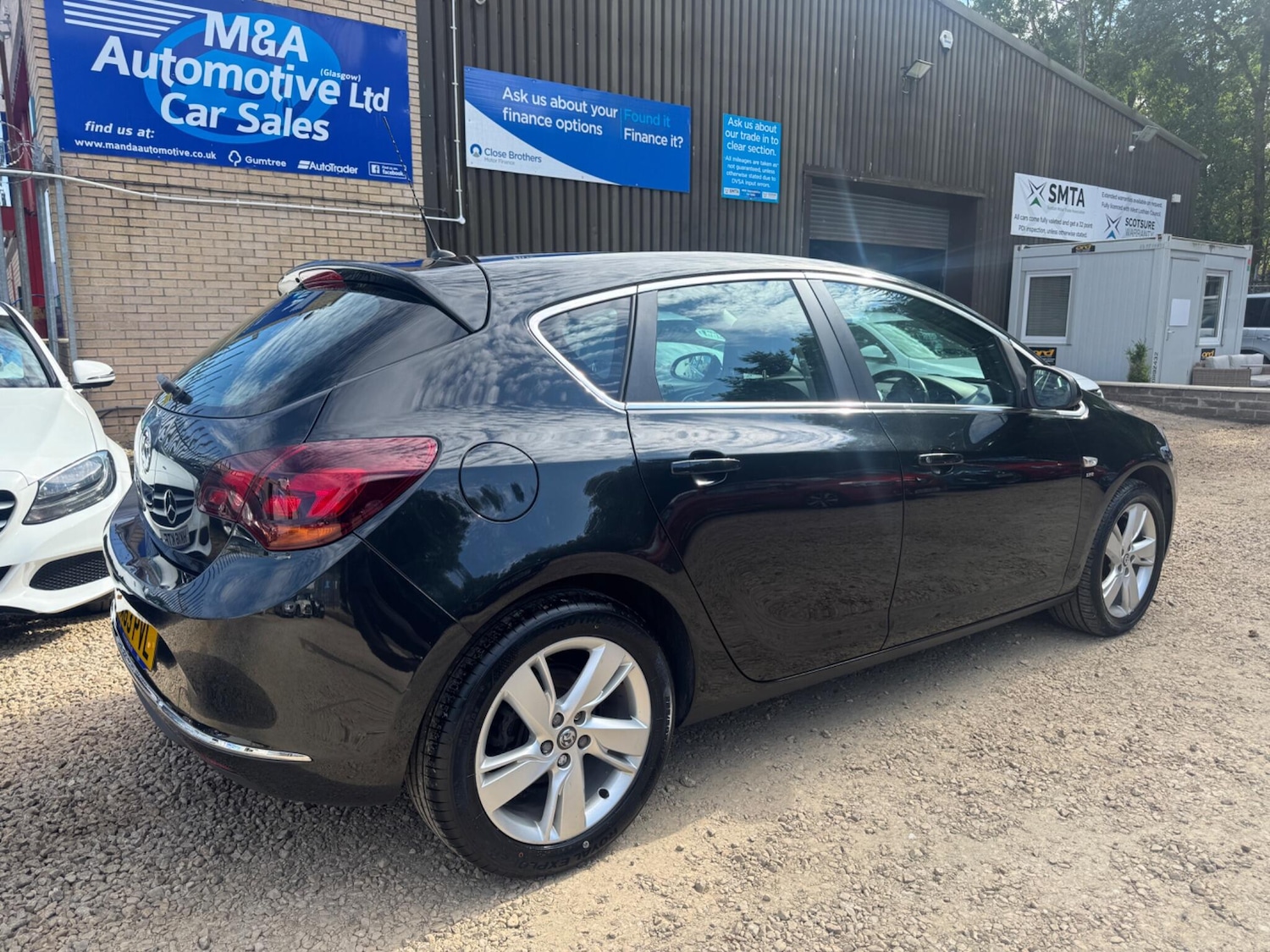 Used Vauxhall Astra 2013 for sale - 75623819: Photo 3