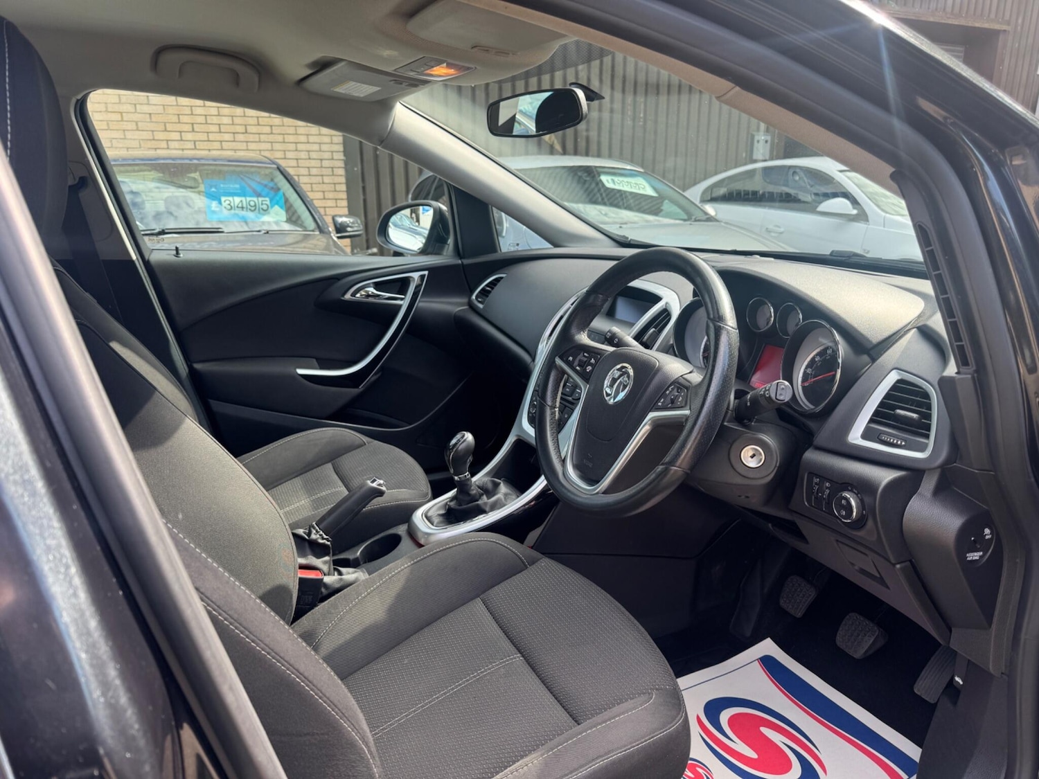 Used Vauxhall Astra 2013 for sale - 75623819: Photo 9