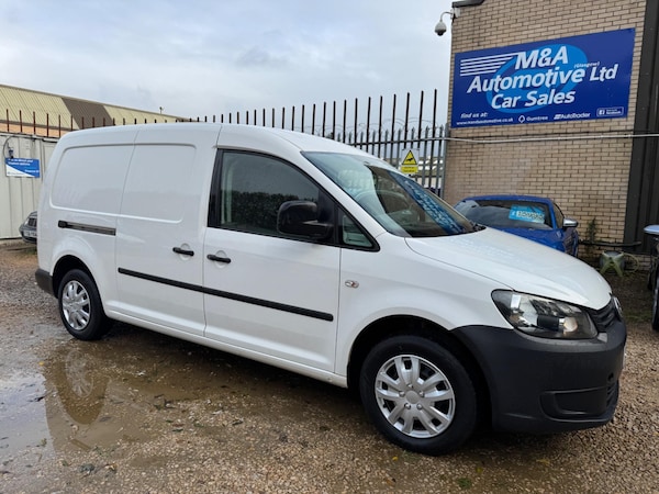 Used Volkswagen Caddy 2015 for sale - 76200387: Photo 2