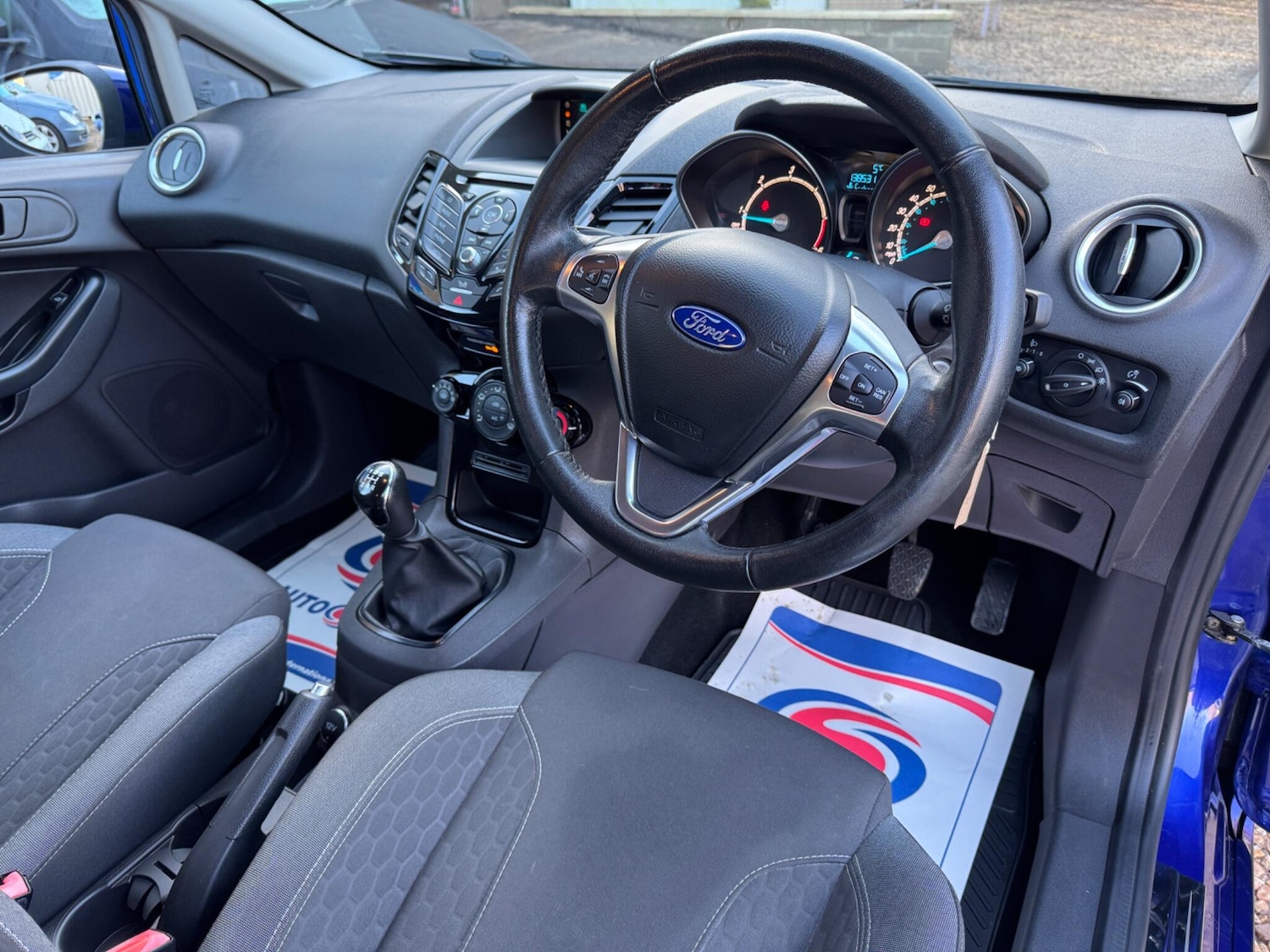 Used Ford Fiesta 2015 for sale - 76975979: Photo 12