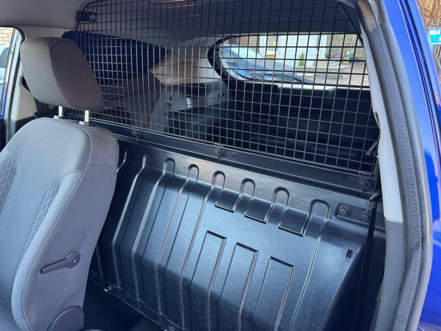 Used Ford Fiesta 2015 for sale - 76975979: Photo 13