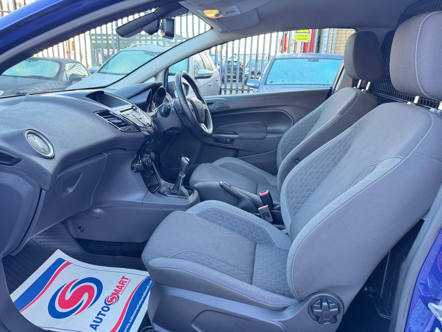 Used Ford Fiesta 2015 for sale - 76975979: Photo 8