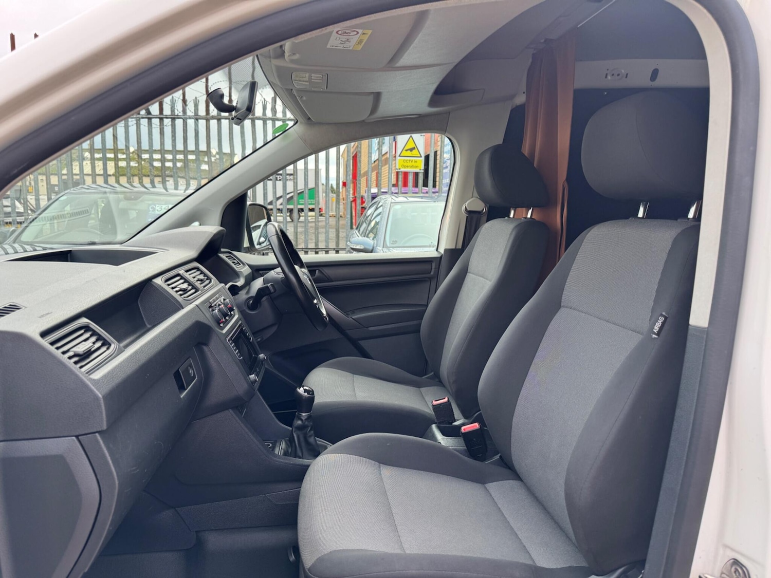 Used Volkswagen Caddy 2018 for sale - 76688803: Photo 12