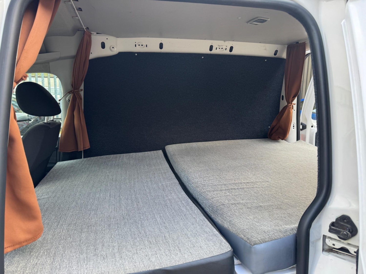 Used Volkswagen Caddy 2018 for sale - 76688803: Photo 14