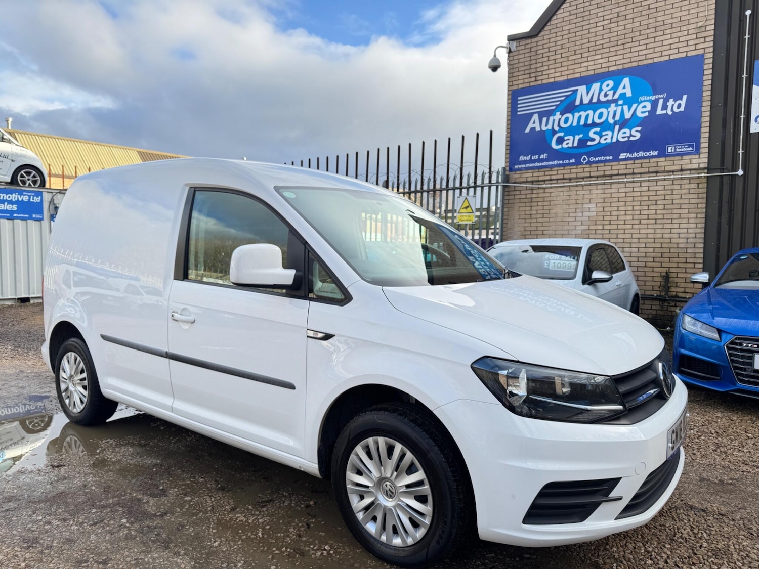 Used Volkswagen Caddy 2018 for sale - 76688803: Photo 2