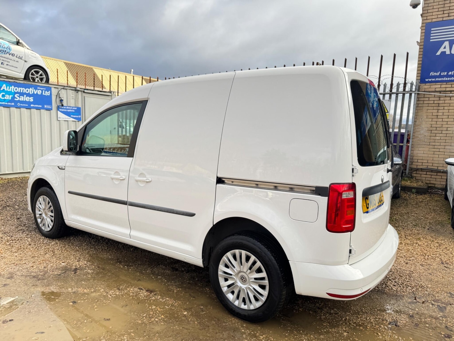 Used Volkswagen Caddy 2018 for sale - 76688803: Photo 8