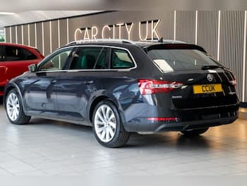 Used Skoda Superb 2016 for sale - 79643538: Photo