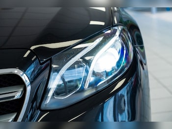 Used Mercedes-Benz E Class 2017 for sale - 79129777: Photo