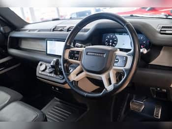 Used Land Rover Defender 110 2021 for sale - 79709224: Photo