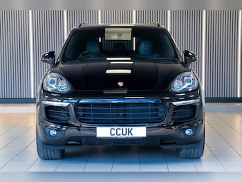 Used Porsche Cayenne 2017 for sale - 79089549: Photo