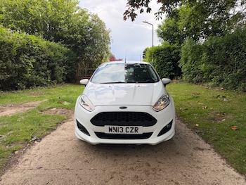 Used Ford Fiesta 2013 for sale - 79018483: Photo