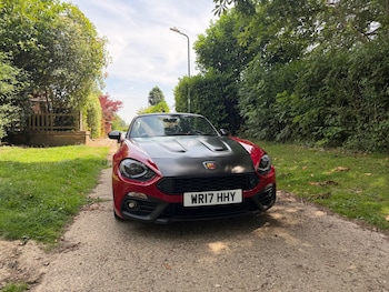 Used Abarth 124 Spider 2017 for sale - 79019675: Photo