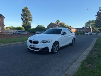 Used BMW 2 Series 2015 for sale - 79019033: Photo