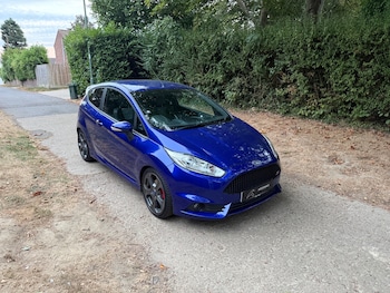 Used Ford Fiesta 2015 for sale - 79564200: Photo