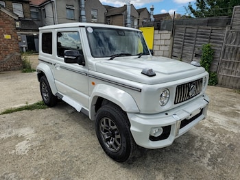2024 - Sierra, 4 Seats, EURO 6, Brand-New Vehicle, 2 Keys, Heated Seats, Lane-Depa