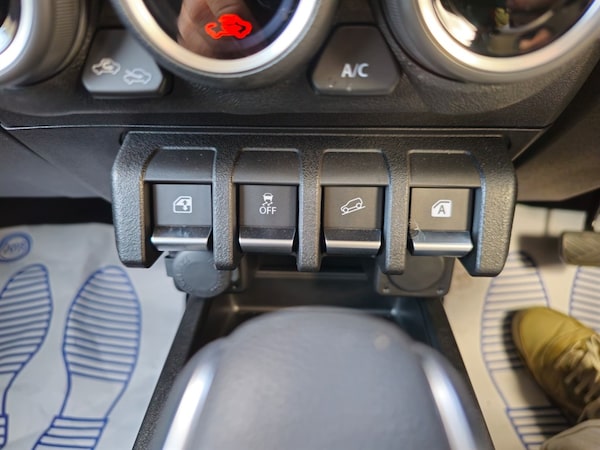 Used Suzuki Jimny 2024 for sale - 75571570: Photo 57