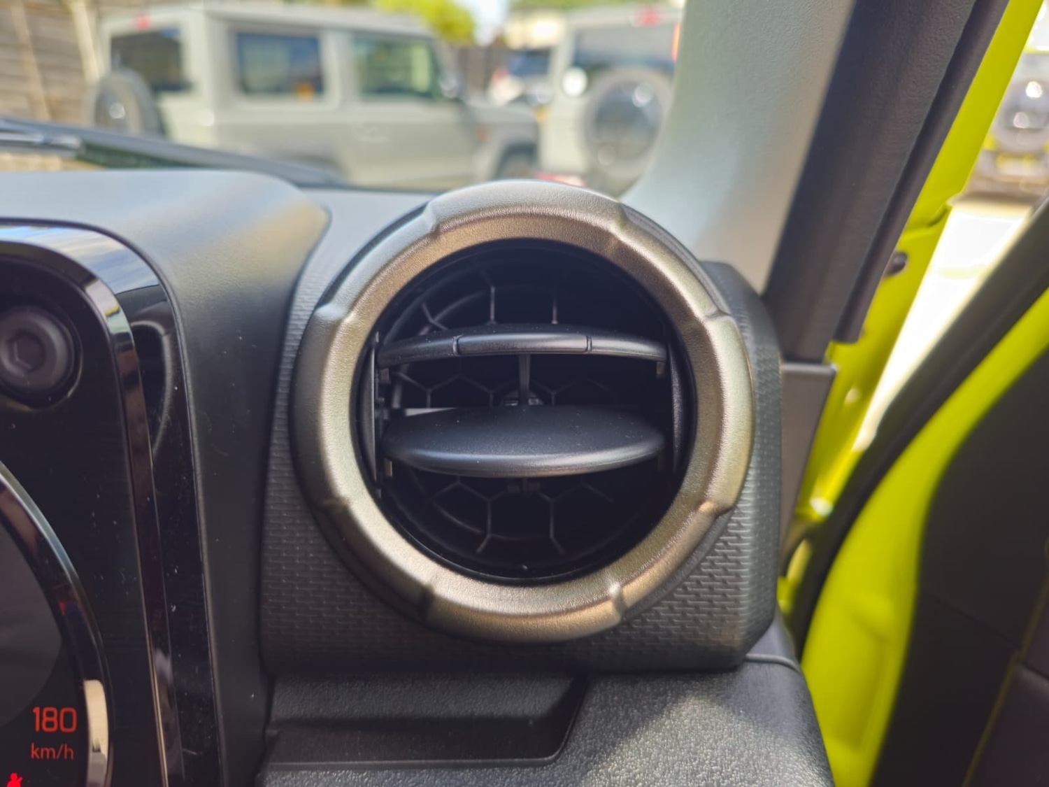 Used Suzuki Jimny 2025 for sale - 75571415: Photo 39