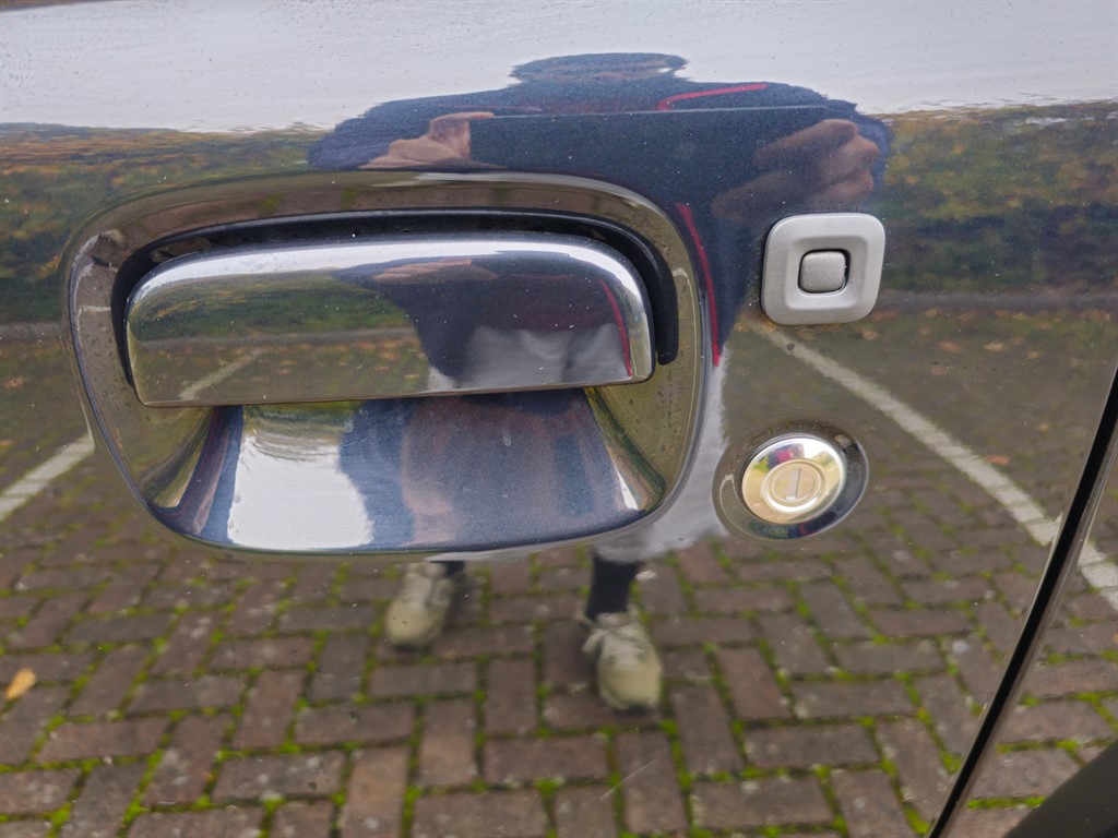 Vehicle 33