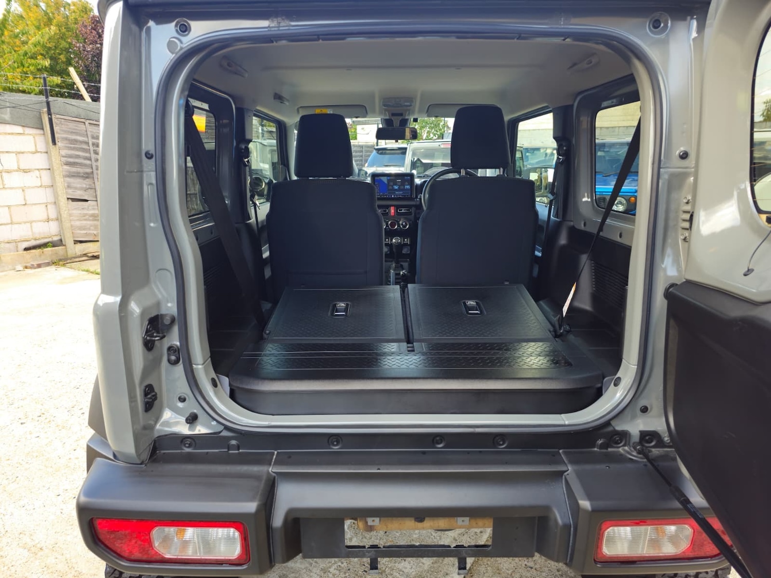 Used Suzuki Jimny 2024 for sale - 75723491: Photo 61