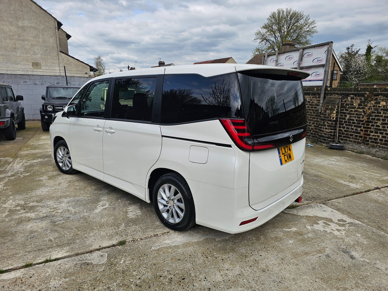 Used Toyota Noah 2024 for sale - 78198849: Photo 28