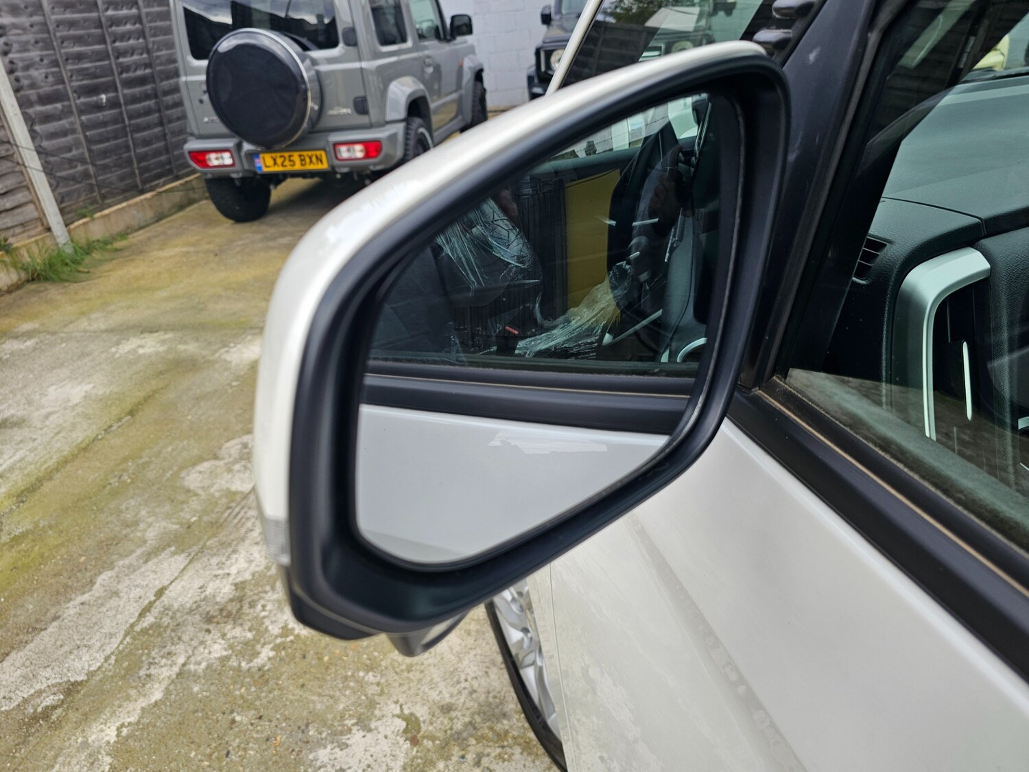 Used Toyota Noah 2024 for sale - 78198849: Photo 39