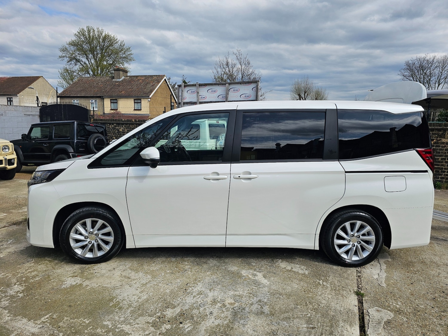 Used Toyota Noah 2024 for sale - 78198849: Photo 6