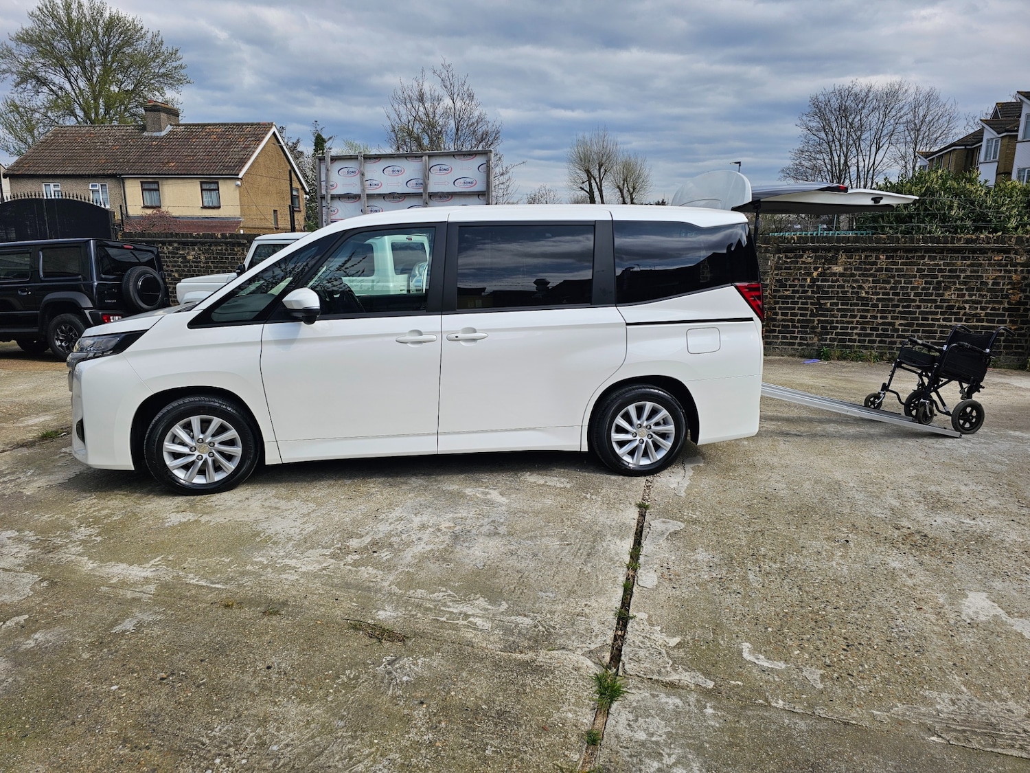 Used Toyota Noah 2024 for sale - 78198849: Photo 7
