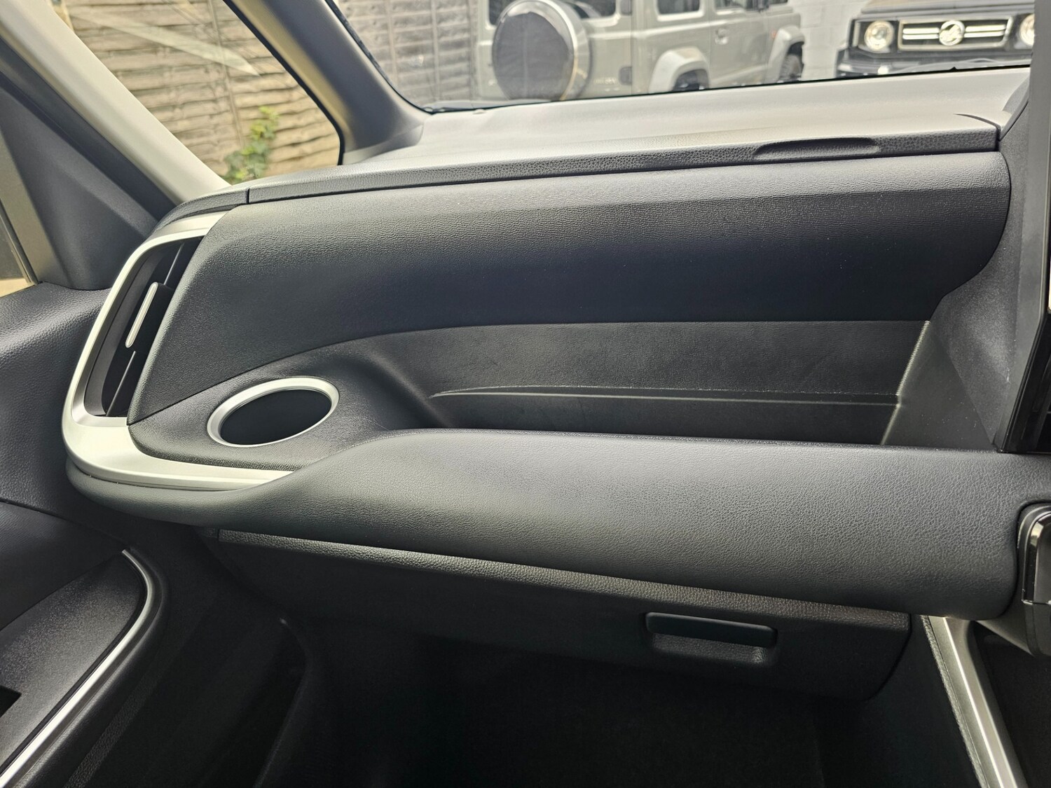 Used Toyota Noah 2024 for sale - 78198849: Photo 71