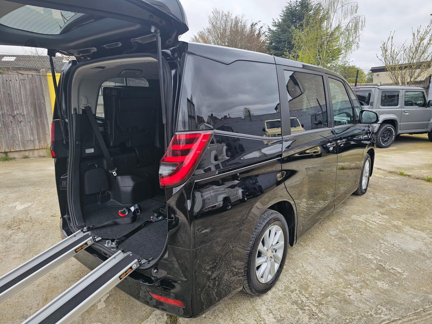 Used Toyota Voxy 2025 for sale - 78209702: Photo 13