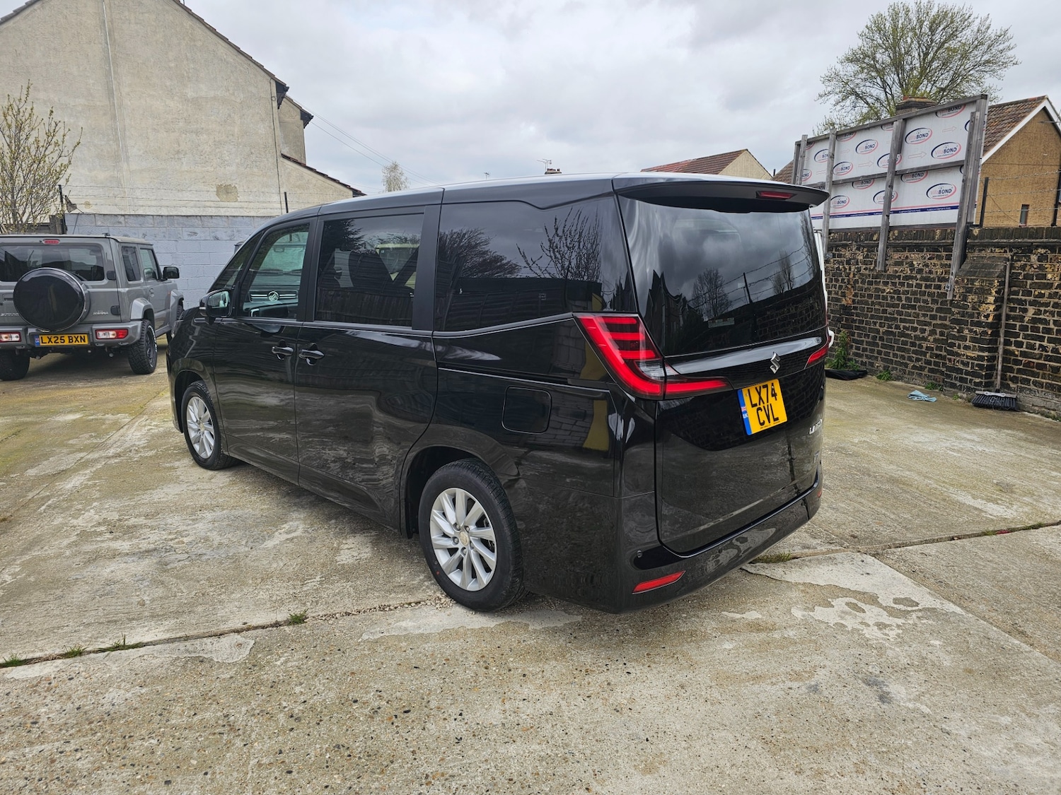 Used Toyota Voxy 2025 for sale - 78209702: Photo 28