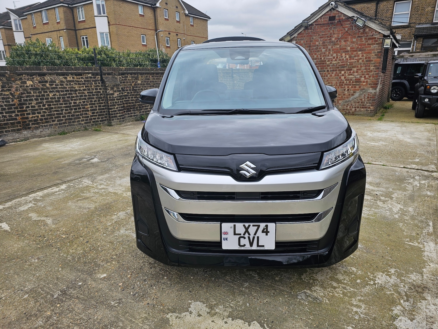 Used Toyota Voxy 2025 for sale - 78209702: Photo 3