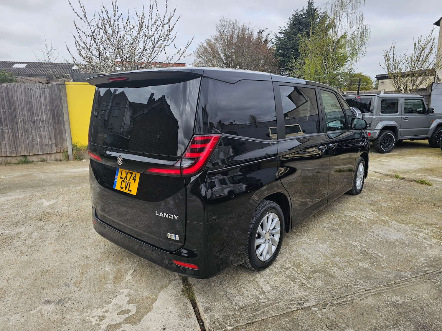 Used Toyota Voxy 2025 for sale - 78209702: Photo 30