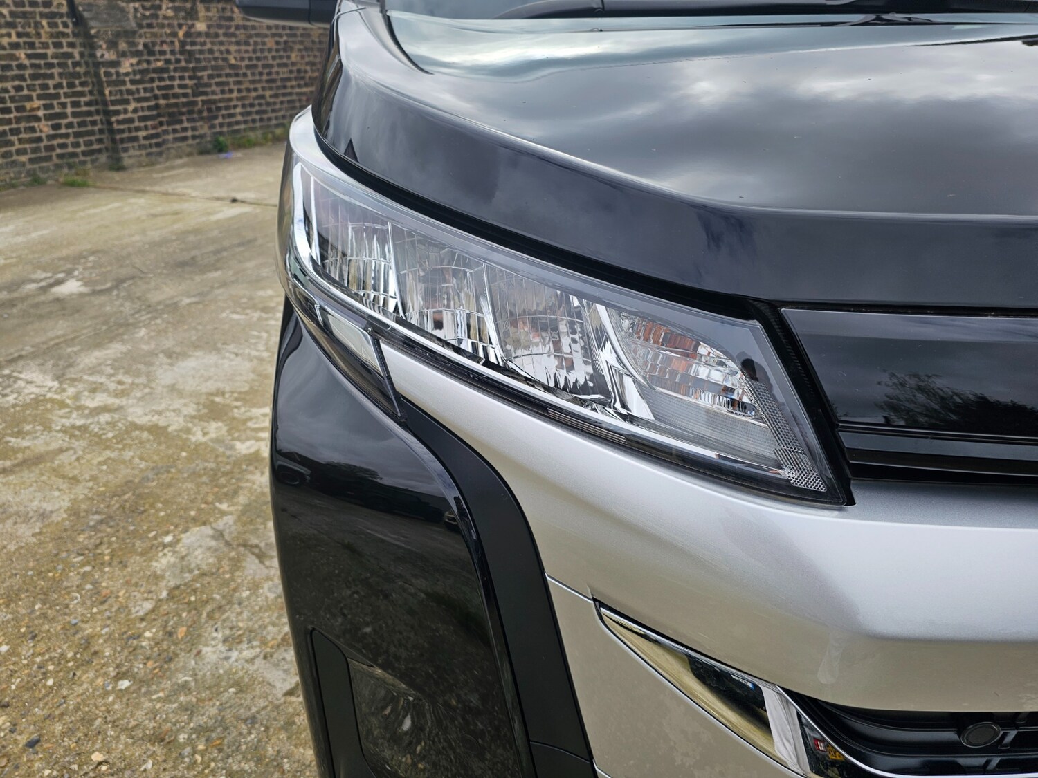 Used Toyota Voxy 2025 for sale - 78209702: Photo 33