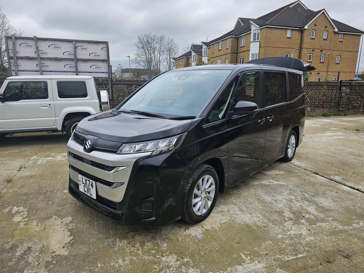 Used Toyota Voxy 2025 for sale - 78209702: Photo 4