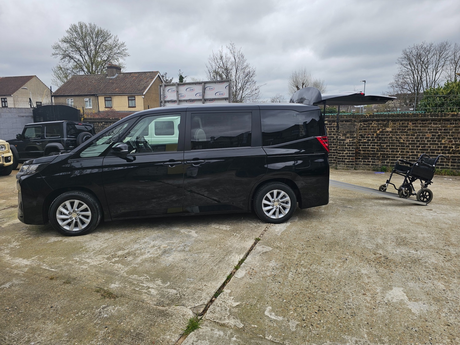 Used Toyota Voxy 2025 for sale - 78209702: Photo 7