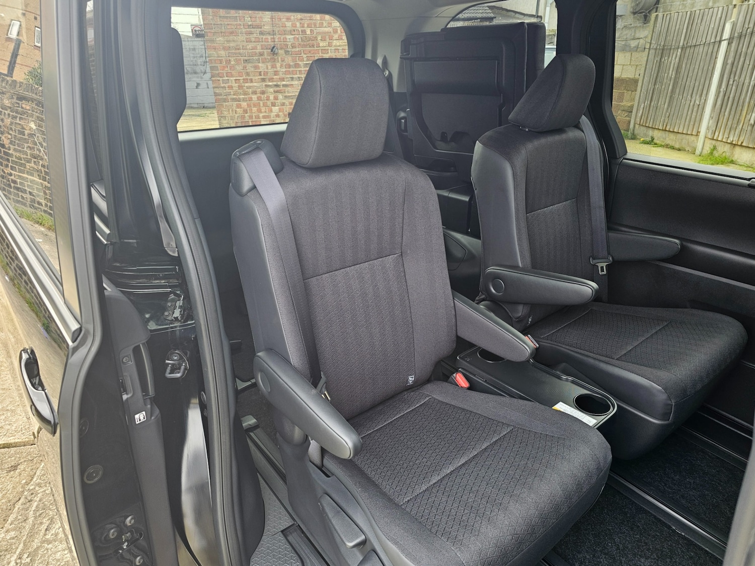 Used Toyota Voxy 2025 for sale - 78209702: Photo 81