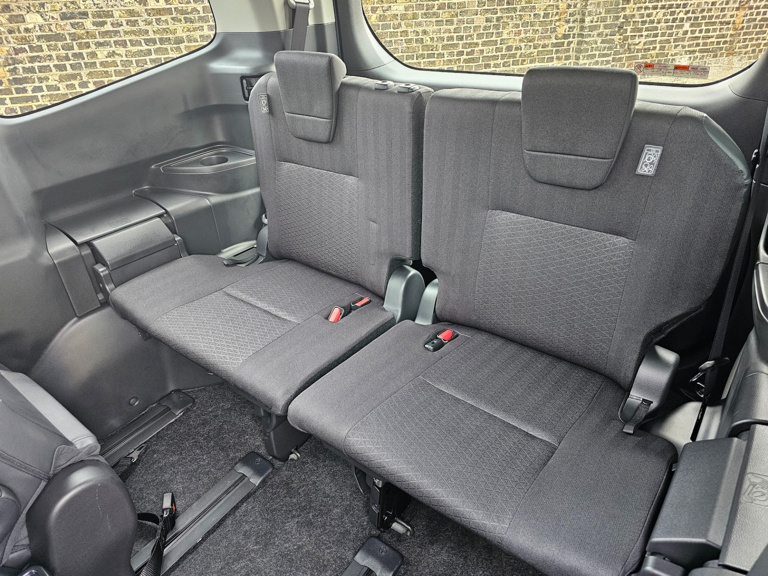 Used Toyota Voxy 2025 for sale - 78209702: Photo 85