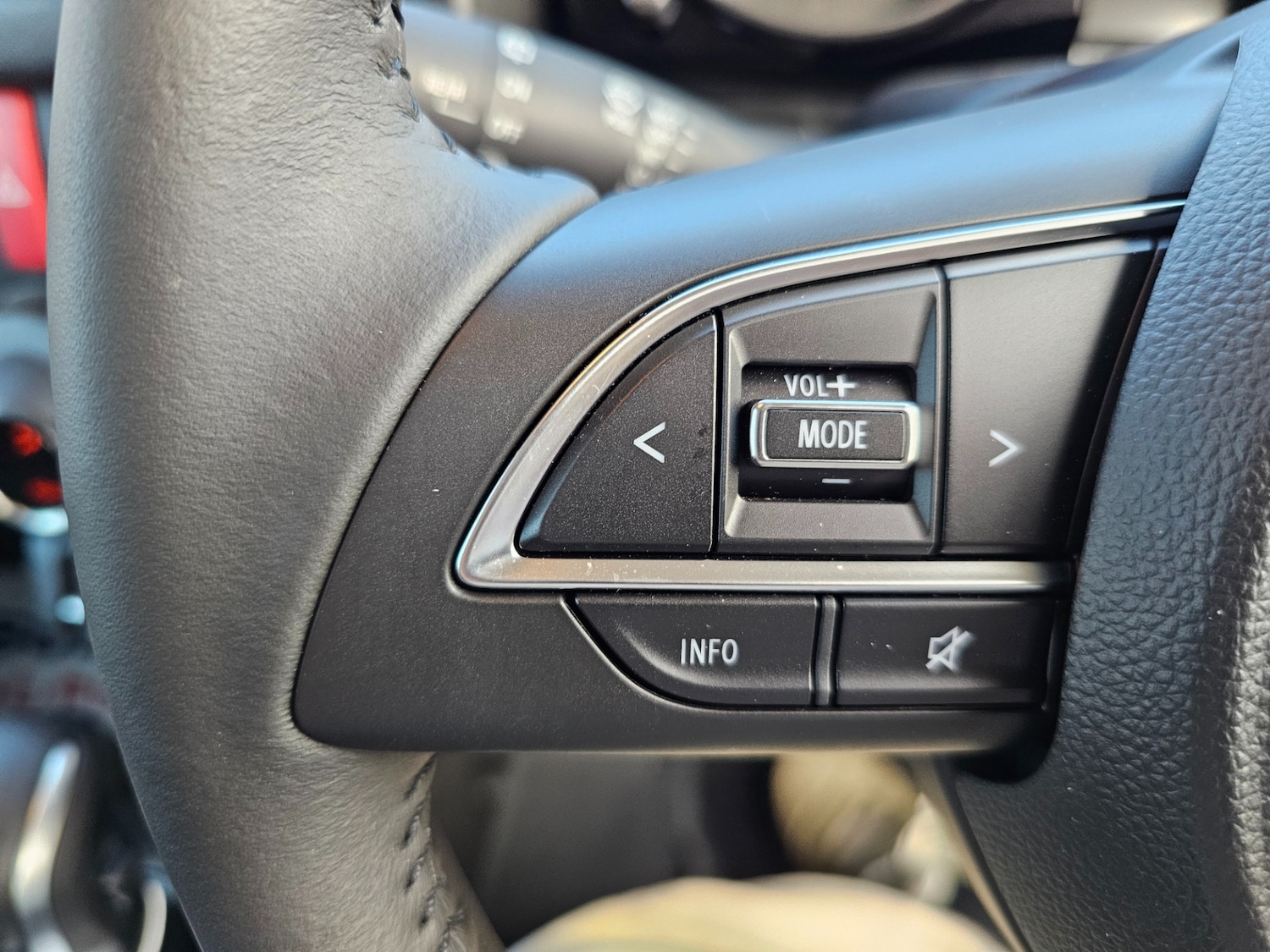 Used Suzuki Jimny 2024 for sale - 75723500: Photo 55