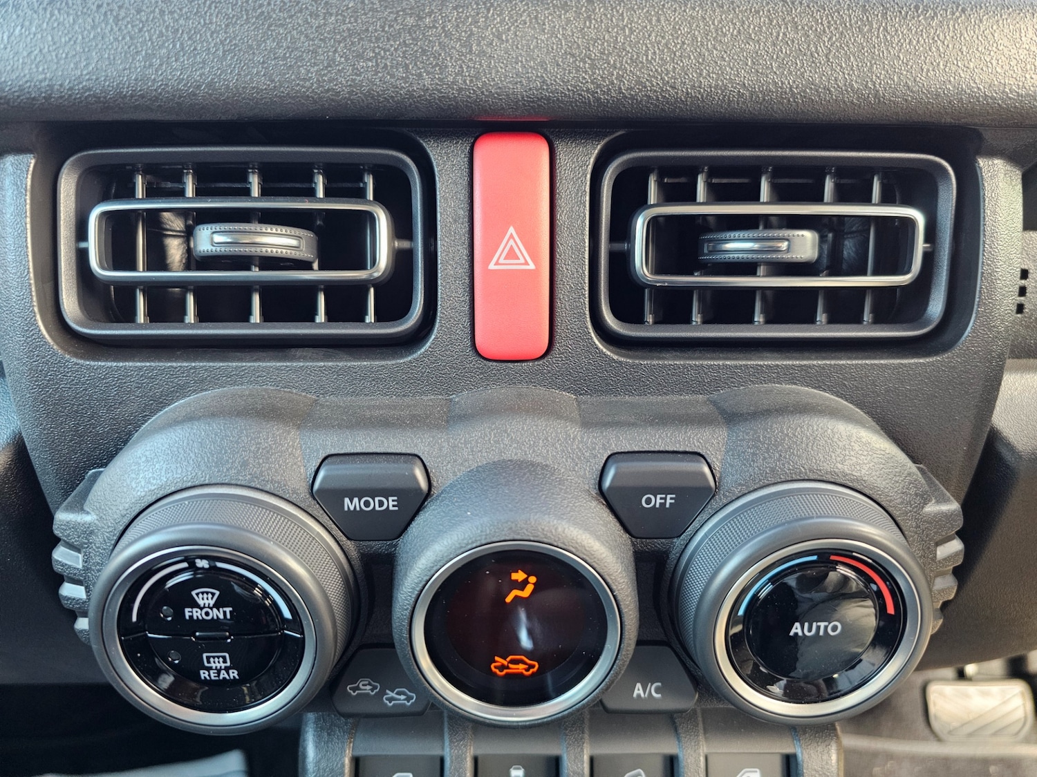 Used Suzuki Jimny 2024 for sale - 75723500: Photo 62