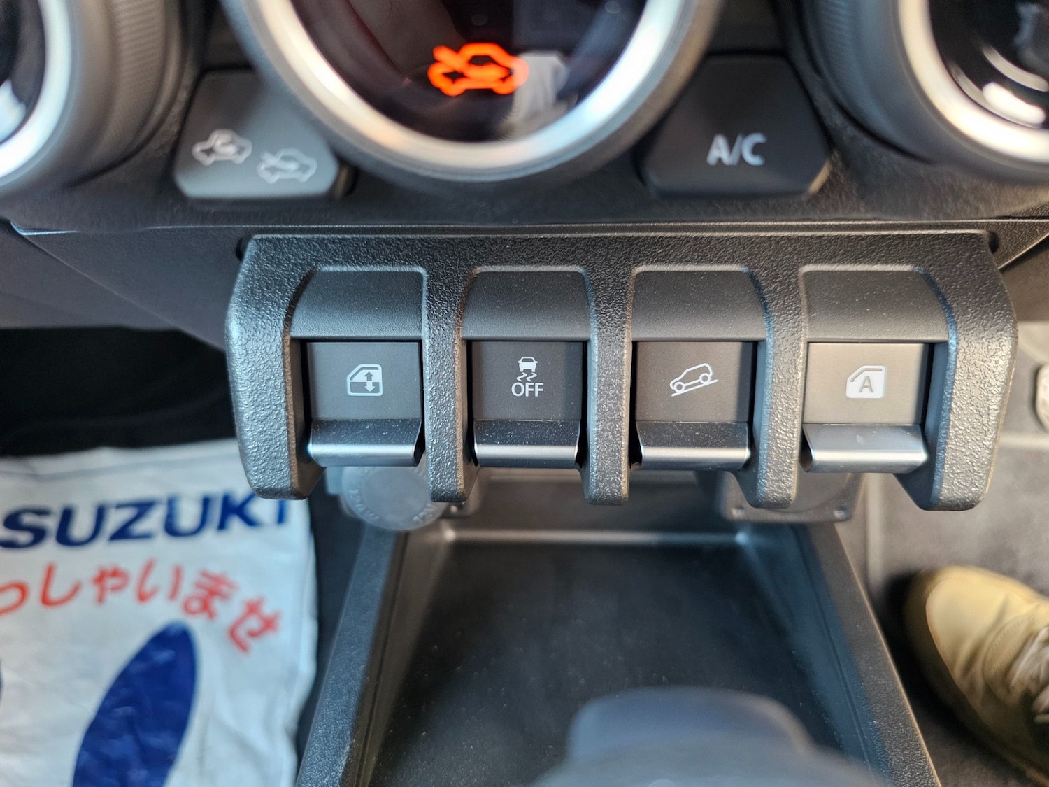 Used Suzuki Jimny 2024 for sale - 75723500: Photo 64