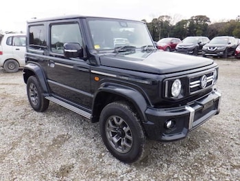 2023 - Sierra, Manual, 4 Seats, EURO 6, Brand-New Vehicle, 2 Keys, Heated Seats, 3-Door