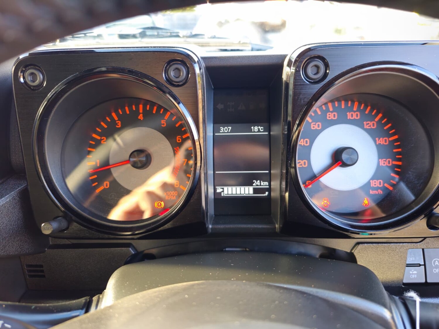 Used Suzuki Jimny 2023 for sale - 75571468: Photo 44