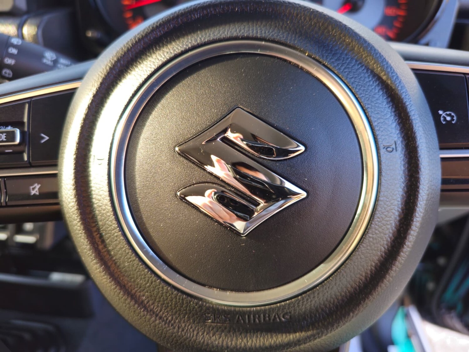 Used Suzuki Jimny 2023 for sale - 75571468: Photo 48